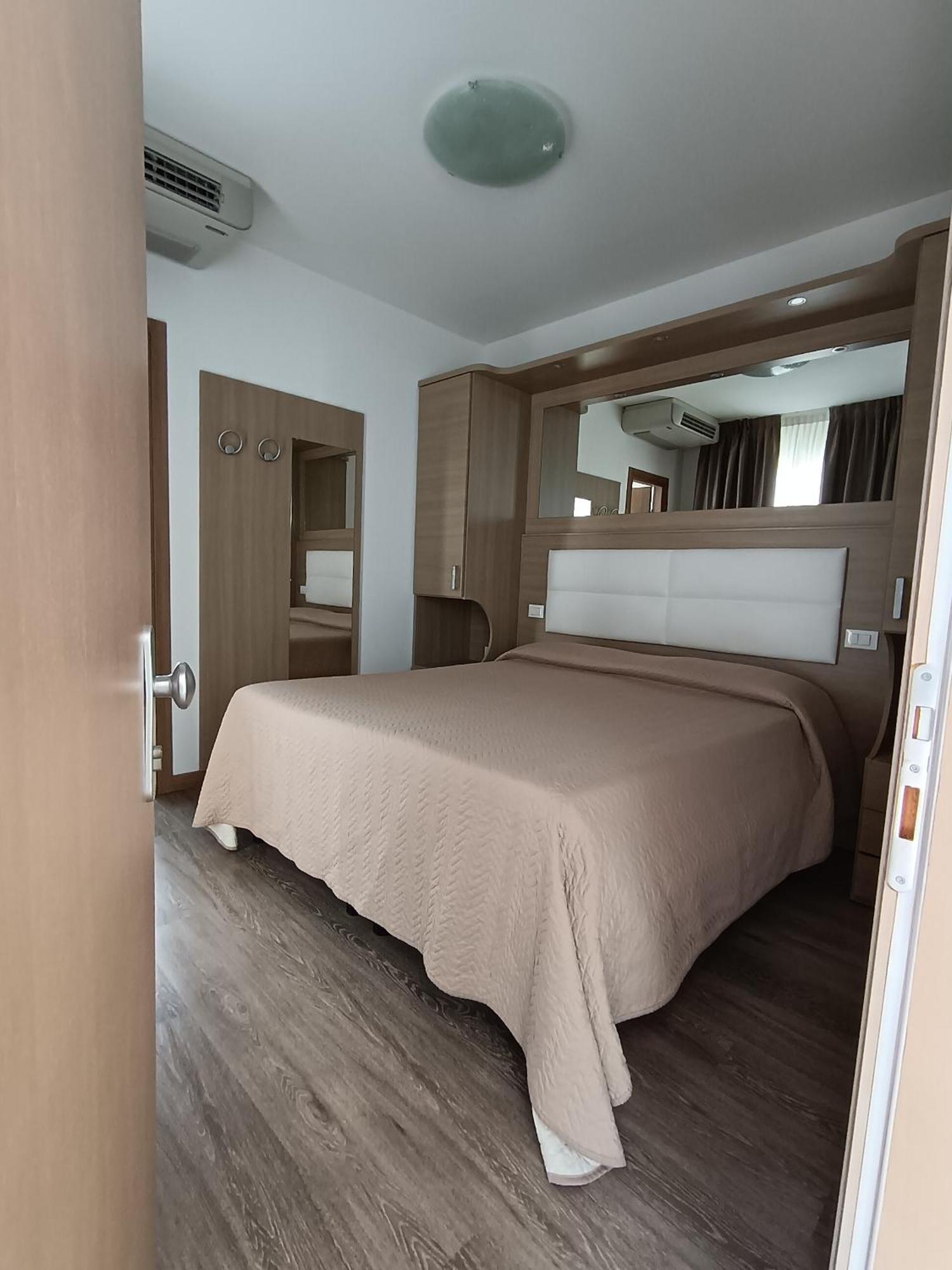Hotel Columbia & Ninfea Lido di Jesolo Eksteriør bilde